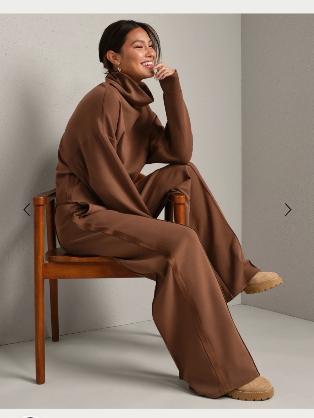 RHONE Dreamglow Trouser Pants, Chestnut NWOT- The best sweats you’ll EVER own!